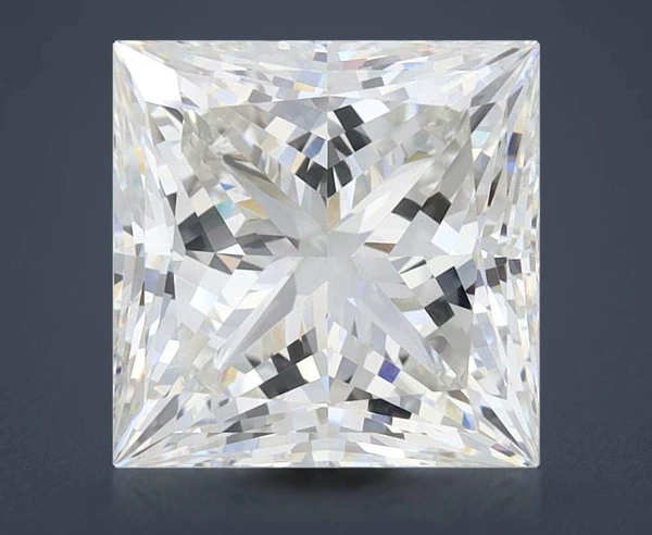 4.52 Carat · G · VVS2 Rare Carat Ideal Cut