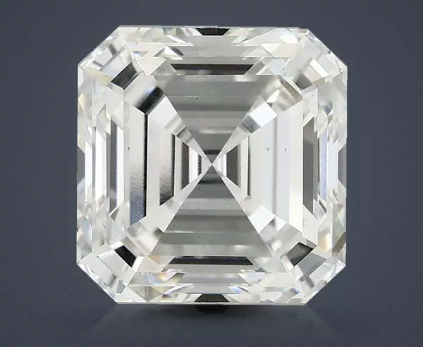 5.07 Carat · F · VS1 excellent Cut