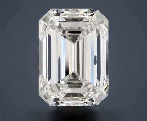 3.19 Carat · F · VVS2 Rare Carat Ideal Cut
