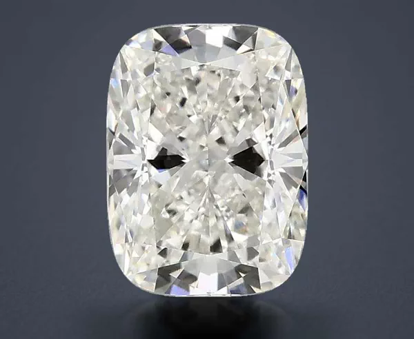 2.1 Carat · G · VVS2 Rare Carat Ideal Cut