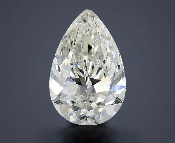 0.7 Carat · G · IF Rare Carat Ideal Cut
