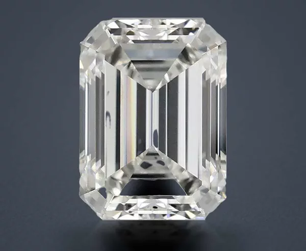 3.05 Carat · G · VVS2 Rare Carat Ideal Cut