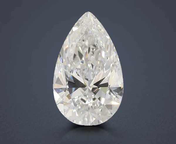 6.42 Carat · F · VVS2 Rare Carat Ideal Cut