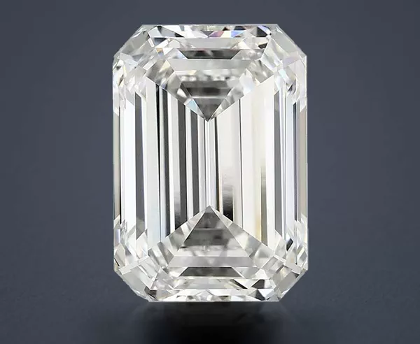 4.63 Carat · E · VVS2 Rare Carat Ideal Cut
