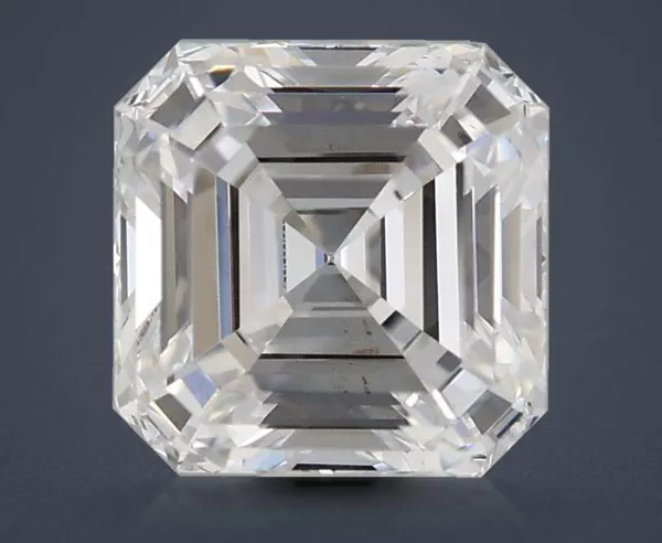 0.9 Carat · E · VS2 Rare Carat Ideal Cut