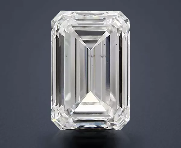 5.52 Carat · E · VS2 Rare Carat Ideal Cut