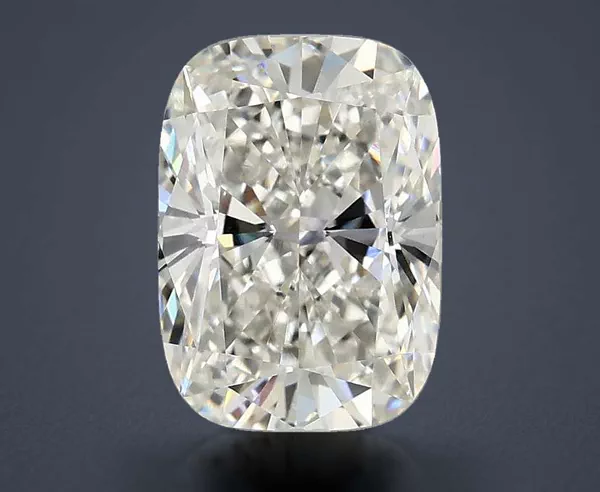 2.49 Carat · G · VVS2 Rare Carat Ideal Cut