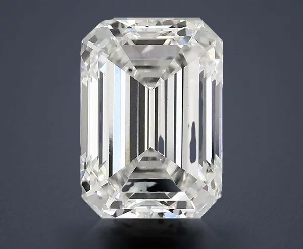 3.14 Carat · F · VS1 Rare Carat Ideal Cut