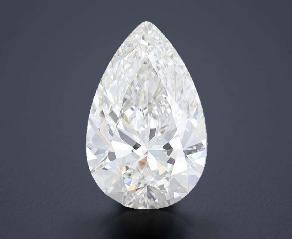 3.21 Carat · F · VVS2 Rare Carat Ideal Cut