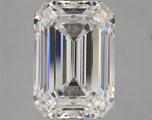 4.51 Carat · F · VVS2 Rare Carat Ideal Cut