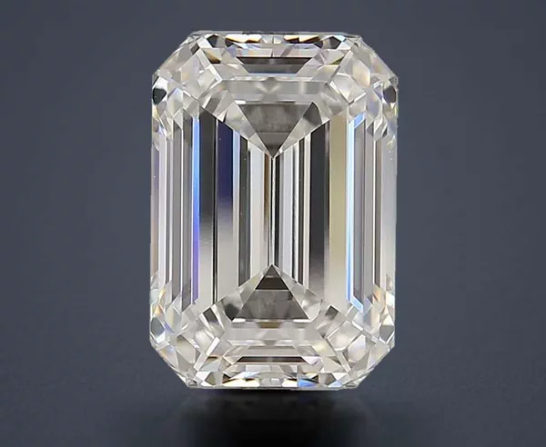 4.51 Carat · F · VVS2 Rare Carat Ideal Cut