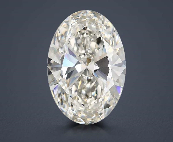 4.8 Carat · G · VS1 Rare Carat Ideal Cut