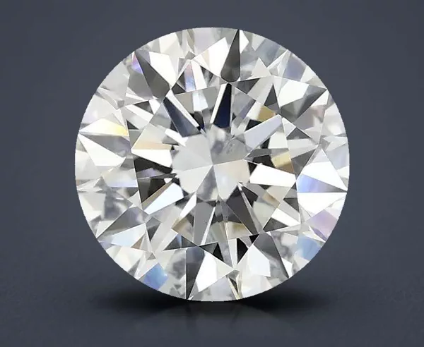 2.59 Carat · F · VS1 Rare Carat Ideal Cut