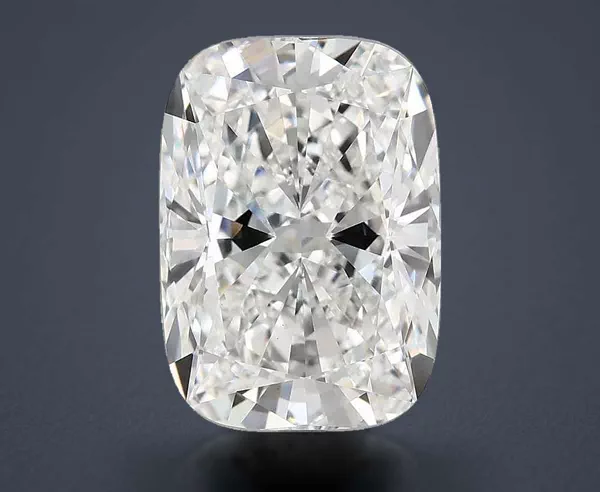 5.31 Carat · F · VVS2 Rare Carat Ideal Cut