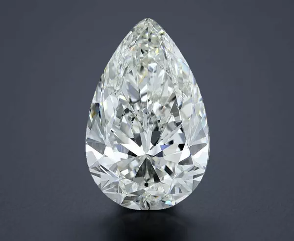 10.07 Carat · G · VVS2 Rare Carat Ideal Cut