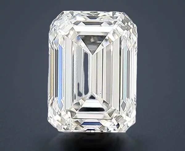 1.55 Carat · F · VS1 Rare Carat Ideal Cut