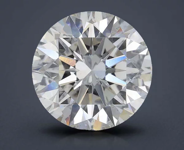 2.55 Carat · G · VS1 Rare Carat Ideal Cut