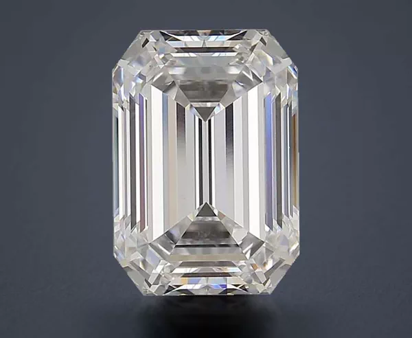 4.02 Carat · E · VS1 Rare Carat Ideal Cut