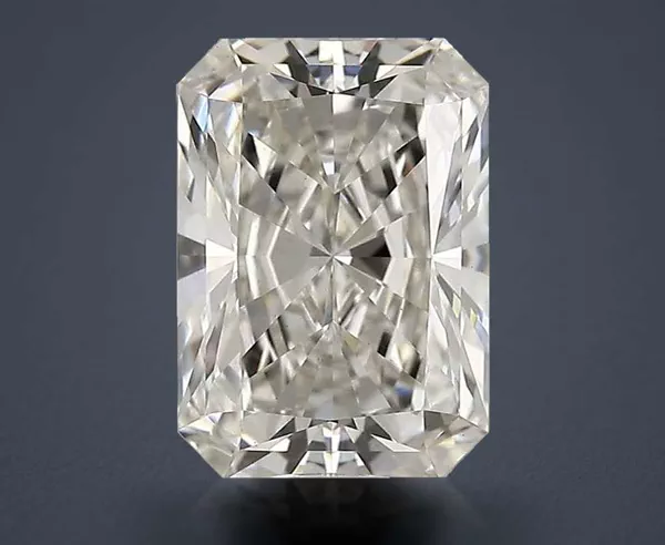 2.63 Carat · G · VS1 Rare Carat Ideal Cut