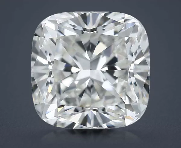 1.07 Carat · G · VS1 Rare Carat Ideal Cut