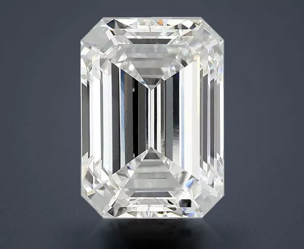 5 Carat · E · VVS2 Rare Carat Ideal Cut
