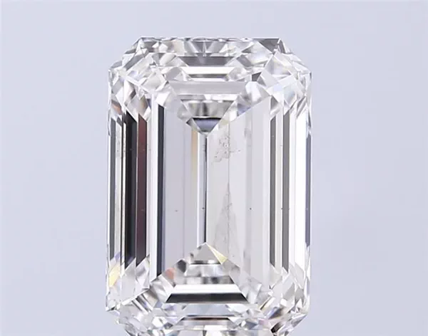 4.52 Carat · E · VS2 Rare Carat Ideal Cut