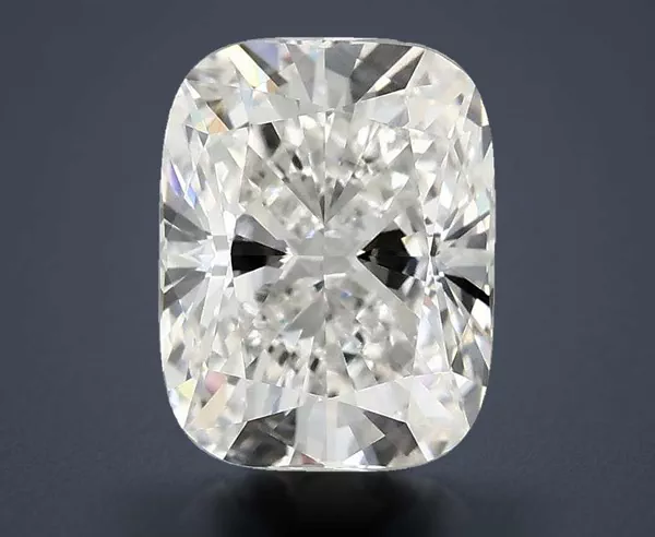 2.1 Carat · F · VVS2 Rare Carat Ideal Cut