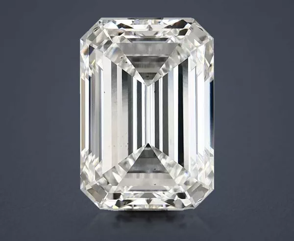 3.17 Carat · E · VS2 Rare Carat Ideal Cut