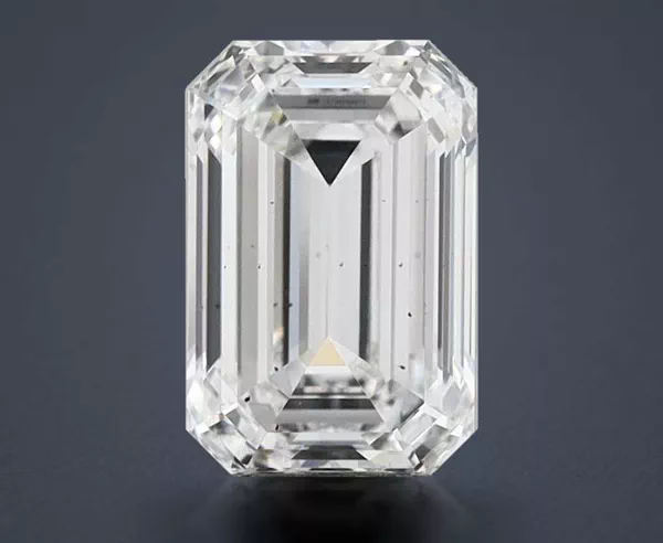 2.31 Carat · D · VS2 Rare Carat Ideal Cut
