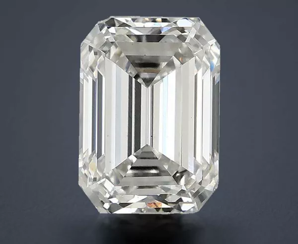 2.55 Carat · G · VS1 Rare Carat Ideal Cut