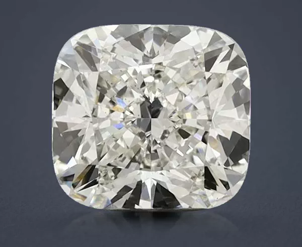 3.01 Carat · H · VS1 Rare Carat Ideal Cut