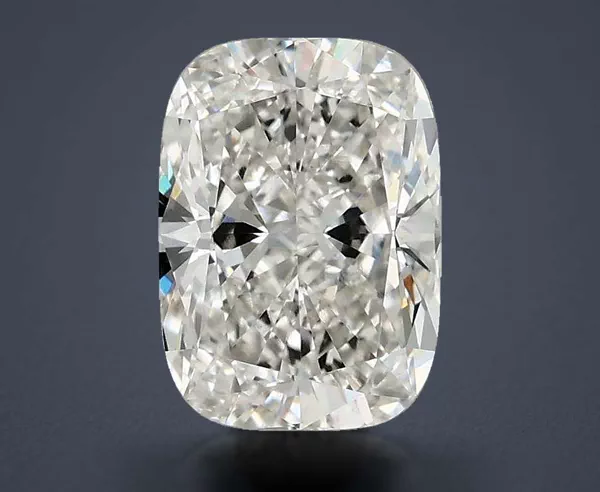 2.1 Carat · G · VVS2 Rare Carat Ideal Cut