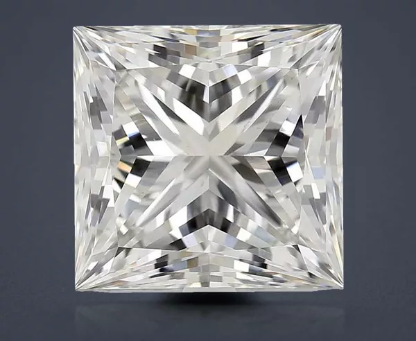 4.59 Carat · H · VS1 Rare Carat Ideal Cut