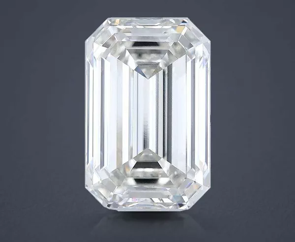 7.08 Carat · G · VVS2 Rare Carat Ideal Cut