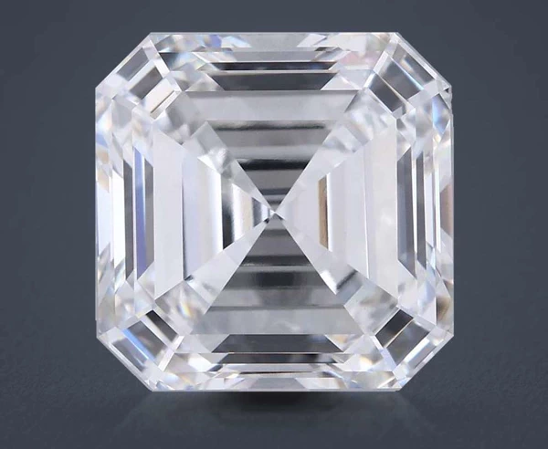 6.51 Carat · F · VVS2 excellent Cut