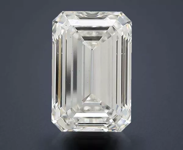 5.53 Carat · F · VS2 Rare Carat Ideal Cut