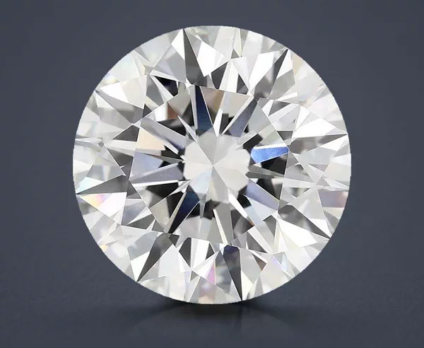 7.1 Carat · E · VVS2 Rare Carat Ideal Cut