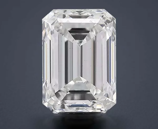 7.02 Carat · E · VS2 Rare Carat Ideal Cut
