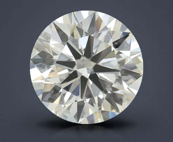 4.6 Carat · F · VVS2 excellent Cut