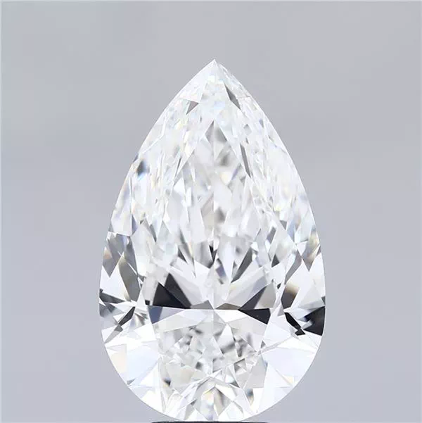 6.66 Carat · F · VVS2 Rare Carat Ideal Cut