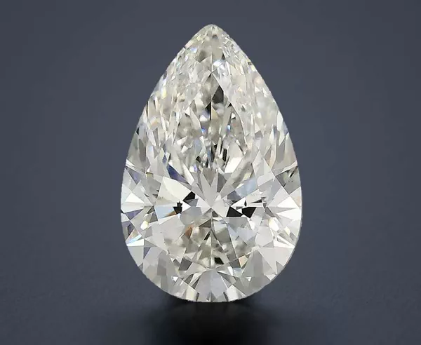 2.36 Carat · G · VS1 Rare Carat Ideal Cut