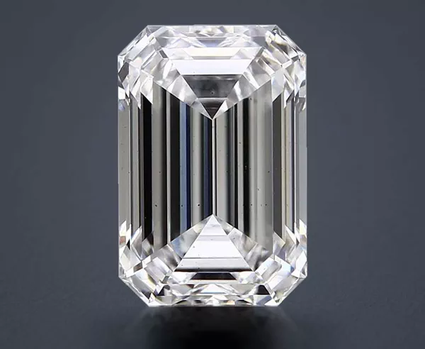 2.8 Carat · D · VS2 Rare Carat Ideal Cut