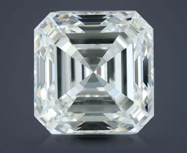 7.01 Carat · E · VS1 Rare Carat Ideal Cut