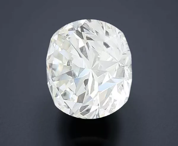 2.44 Carat · G · VS1 Rare Carat Ideal Cut