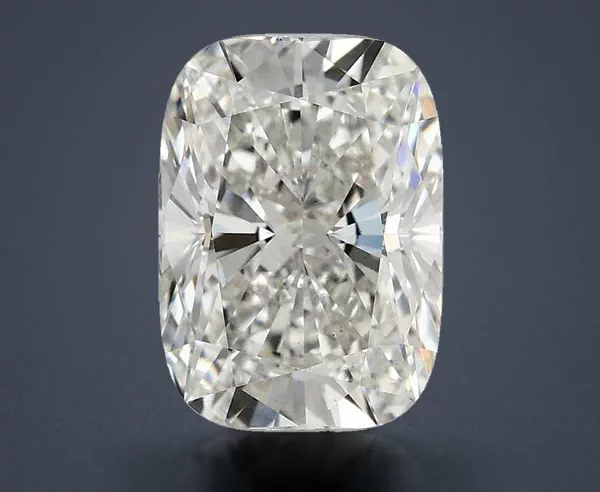2.84 Carat · F · VS1 Rare Carat Ideal Cut