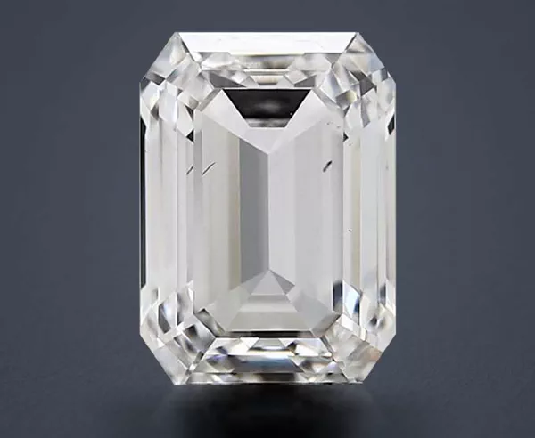 1.9 Carat · F · VS2 Rare Carat Ideal Cut