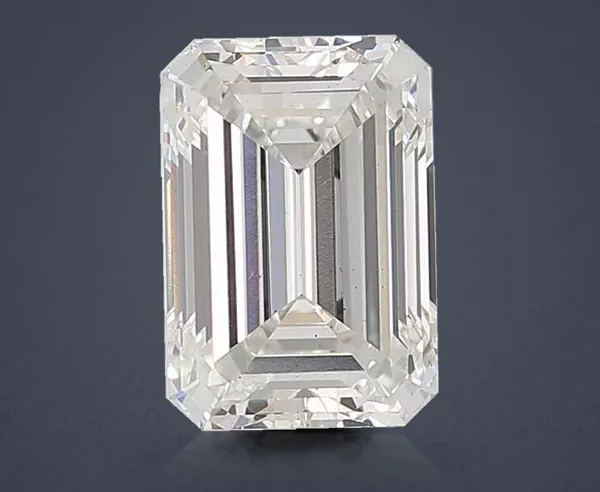 5.27 Carat · G · VS2 Rare Carat Ideal Cut