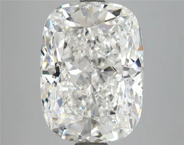 5.22 Carat · F · VVS1 Rare Carat Ideal Cut