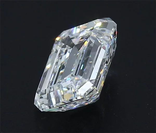 1.7 Carat · E · VS2 Rare Carat Ideal Cut