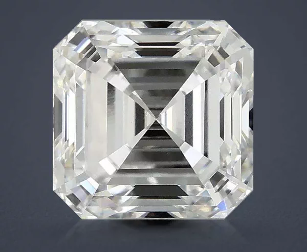 2.9 Carat · E · VS1 Rare Carat Ideal Cut